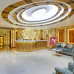 Hotel Gold Palace - 03 Mins Walk From New Delhi Railway Station